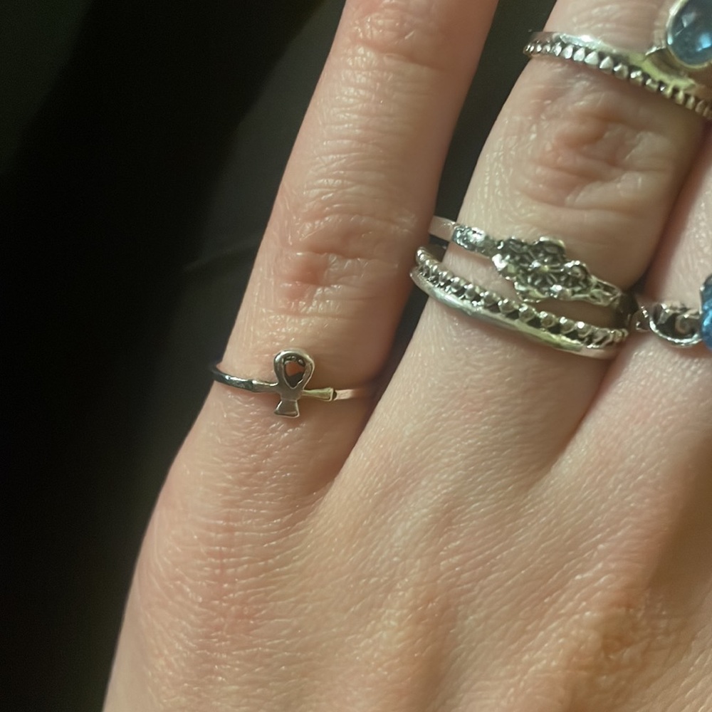 Silver ring - Picture 6 of 6